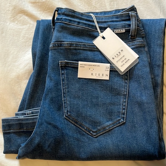 Risen Jeans NWT - Picture 1 of 3